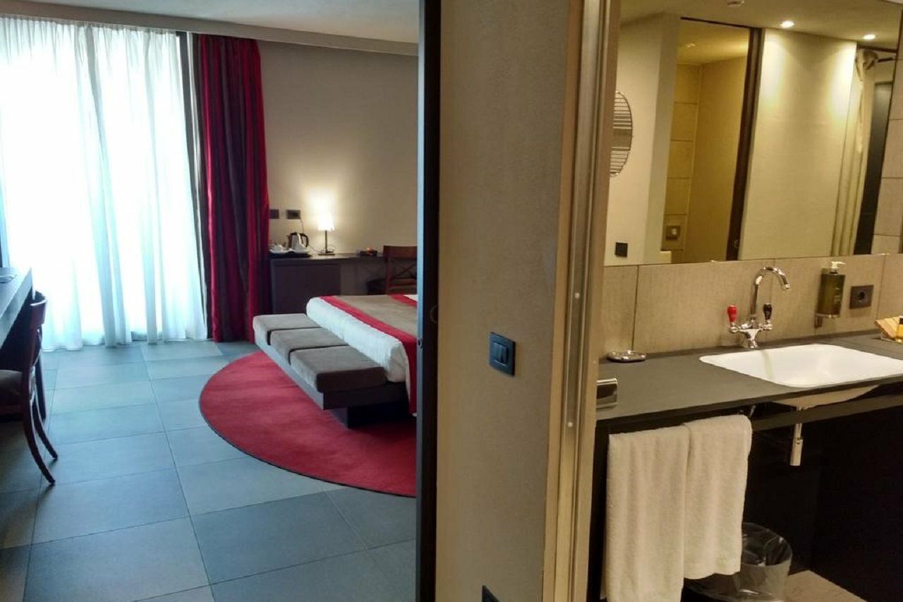 Ih Hotels Milano Ambasciatori Eksteriør bilde